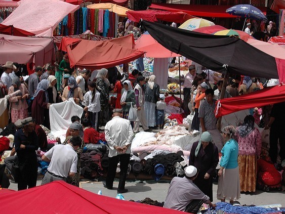 Souk by Richard Weil on Flickr. License CC BY-SA 2.0